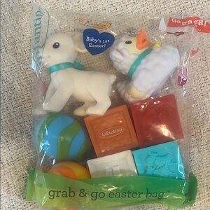 Infantino Grab & Go Easter Bag with Colorful Toys
